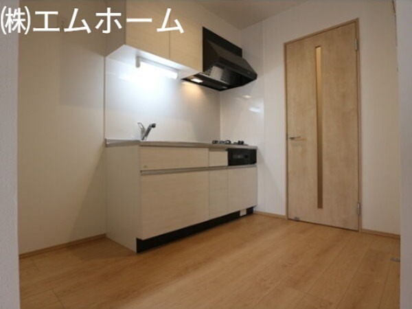 キッチン　システムキッチン　２口ガスコンログリル付き