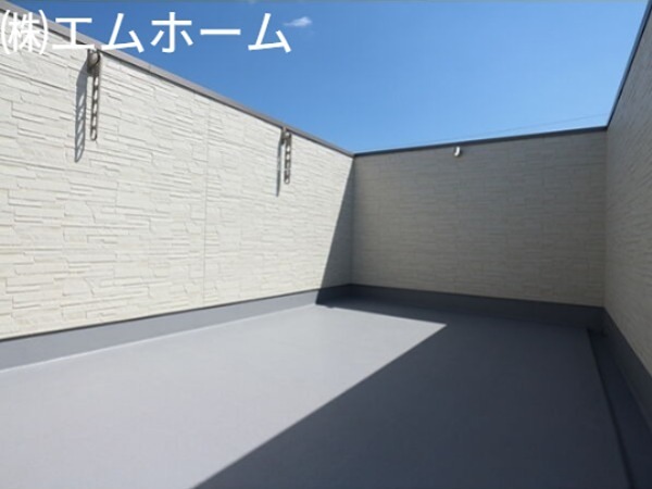 バルコニー　屋上　ルーフバルコニー