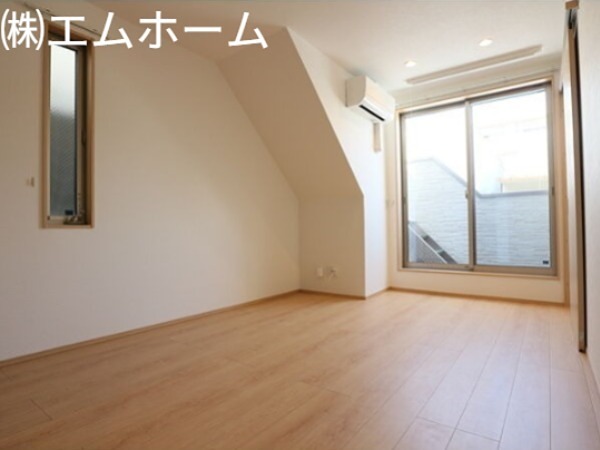 居室・リビング　LDK10.2帖　ルーフバルコニー付