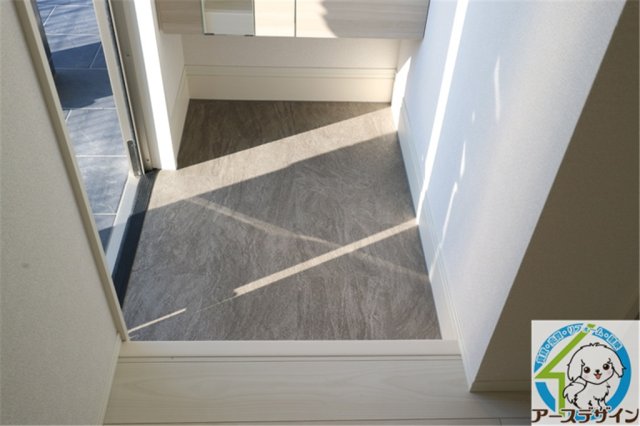 玄関　※パース写真