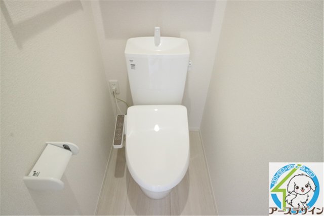 トイレ　※パース写真