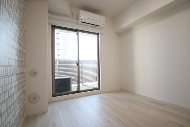 居室・リビング　同タイプの参考写真です