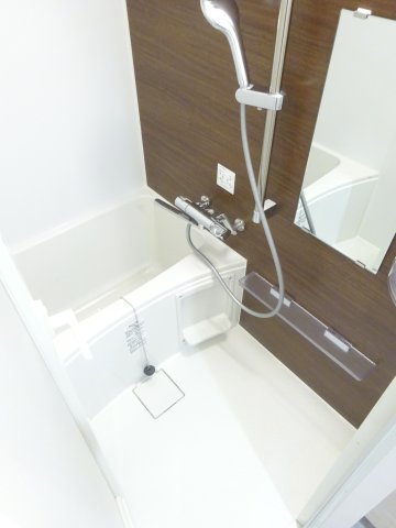 バス・シャワールーム　バスルーム