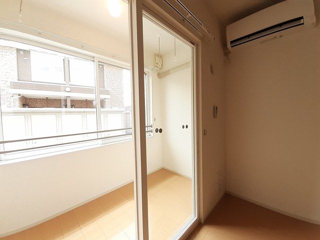 バルコニー　広々としたバルコニーです