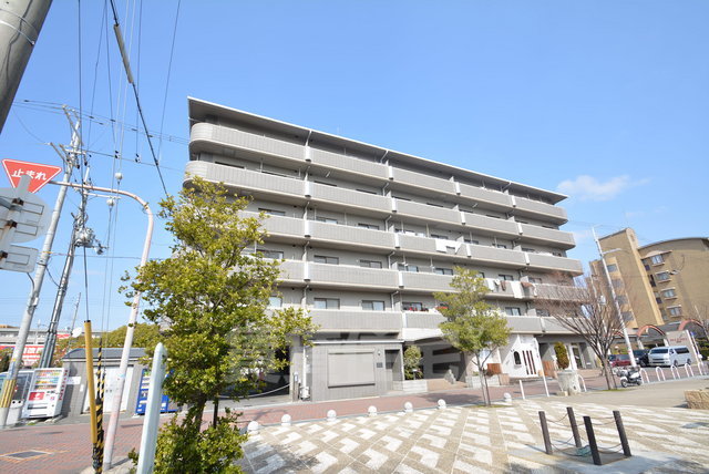 建物外観　オンライン内覧・現地案内も可能です
