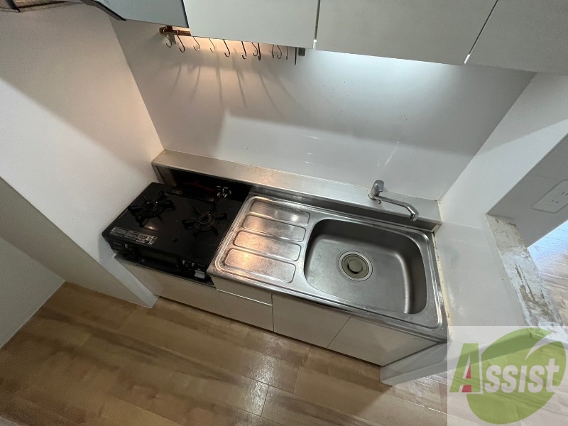 キッチン　ガスコンロが設置されているので購入の必要がありません！