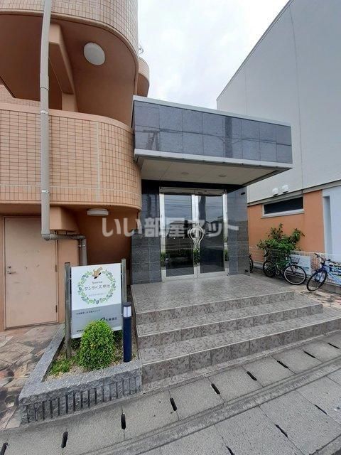 高松琴平電鉄長尾線 林道駅 徒歩16分 3階建 築18年の外観写真