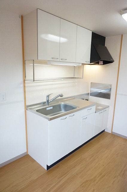 高松琴平電鉄長尾線 林道駅 徒歩16分 3階建 築18年のキッチン写真