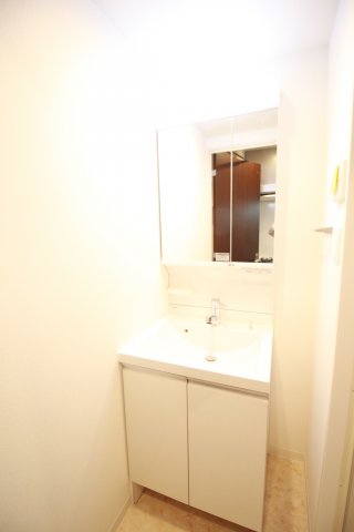 洗面設備　独立付洗面台