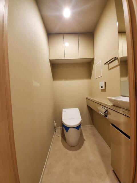 トイレ　※別部屋参考写真