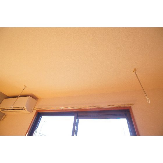 その他設備　室内物干し