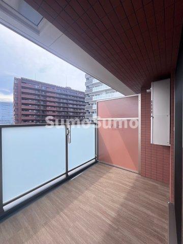 バルコニー　陽当たり良好なバルコニーです