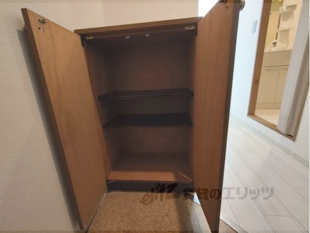 収納　下駄箱