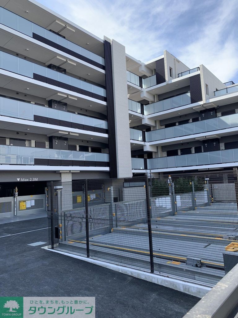 駐車場　バルコニー