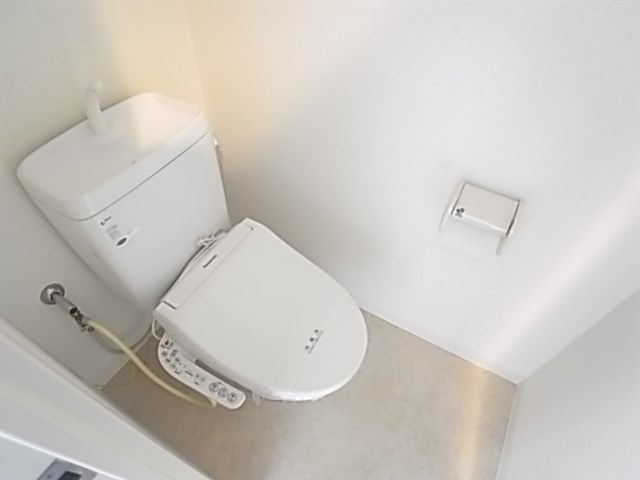 トイレ　シンプルで使いやすいトイレです