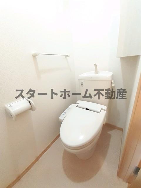 トイレ　トイレもきれいです