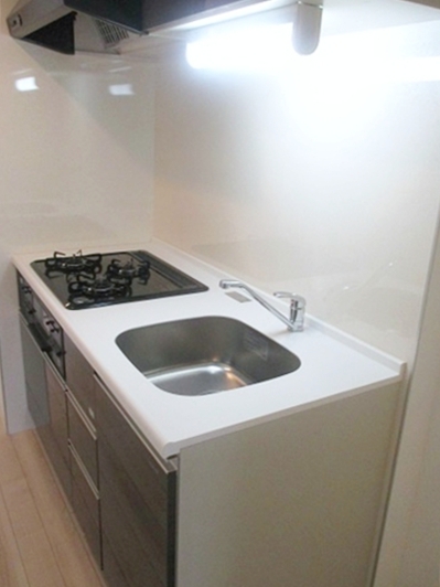 キッチン　広々使える快適な調理スペースです♪