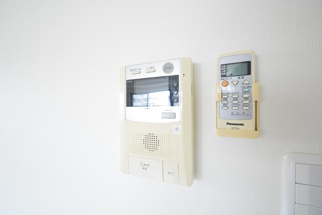 セキュリティ　カメラ付インターホン