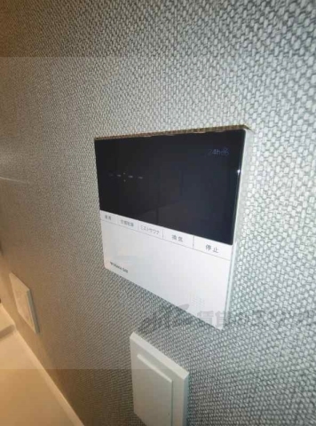 その他設備　給湯器リモコン