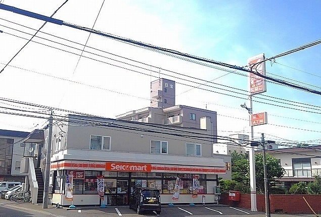 コンビニ　セイコーマート（コンビニ）まで450m