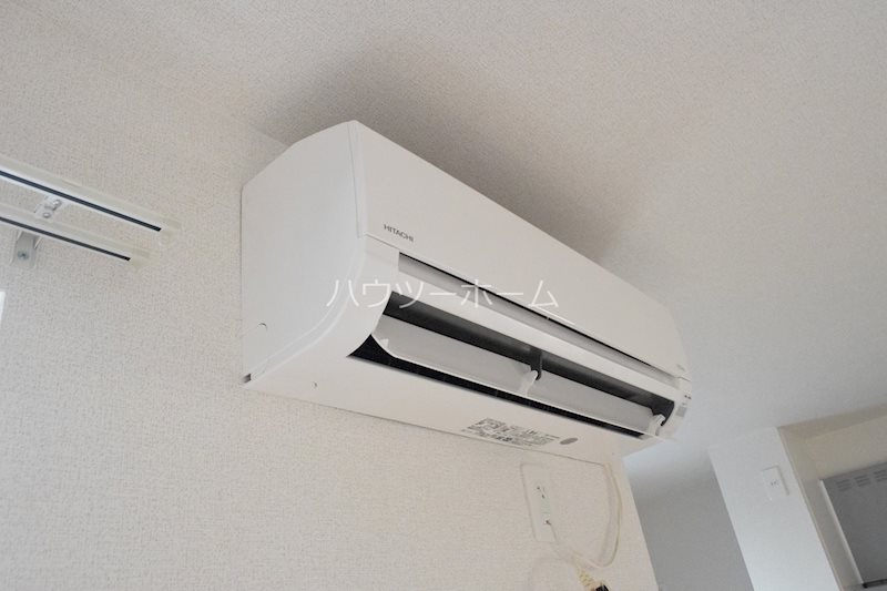その他　エアコン2基が設備となります。