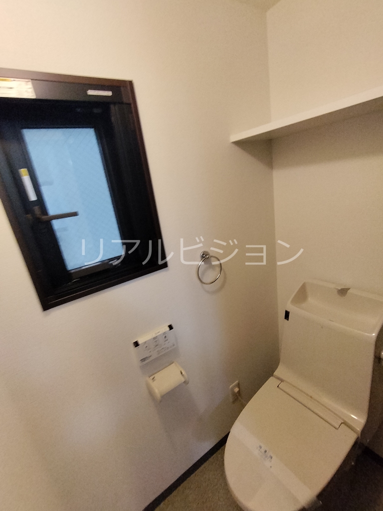 トイレ　別号室参考写真