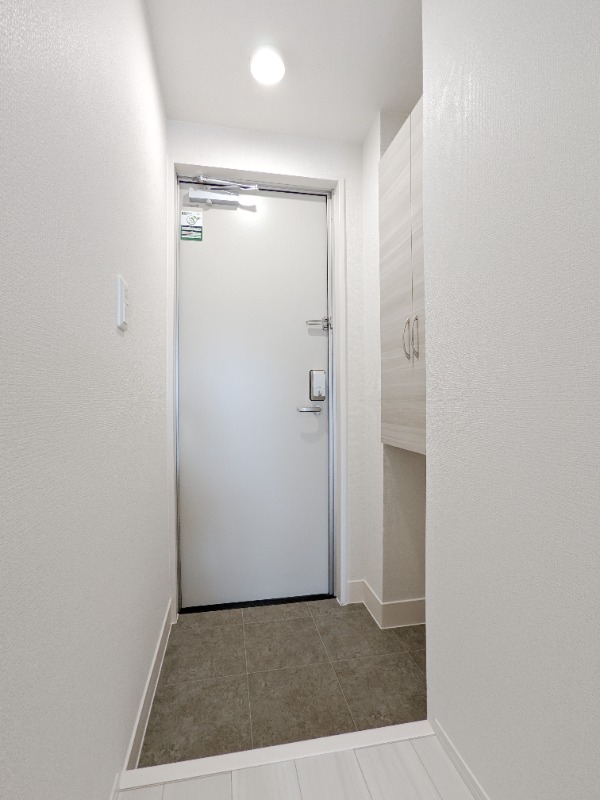 玄関　図面と現状に相違がある場合には現状を優先