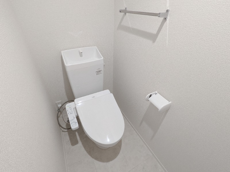 トイレ　図面と現状に相違がある場合には現状を優先