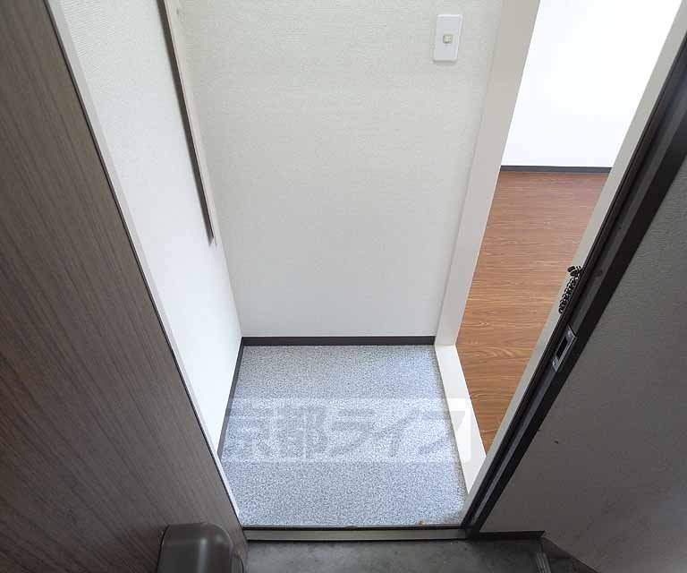 玄関　玄関です。