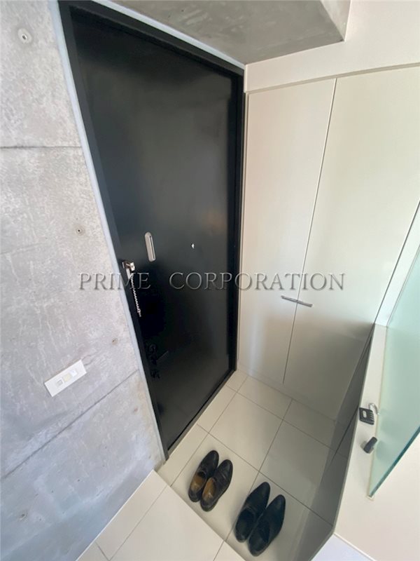 玄関　※参考写真※