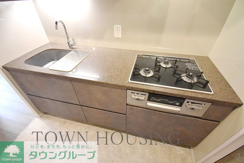 キッチン　お部屋探しは株式会社　タウンハウジング　までお気軽にお問合…
