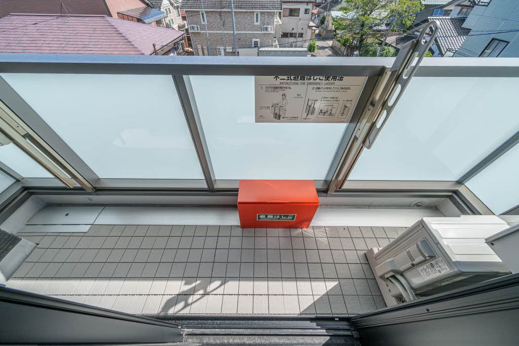 バルコニー　バルコニー