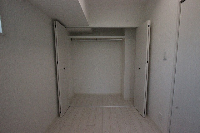 収納　同物件別号室のものです。