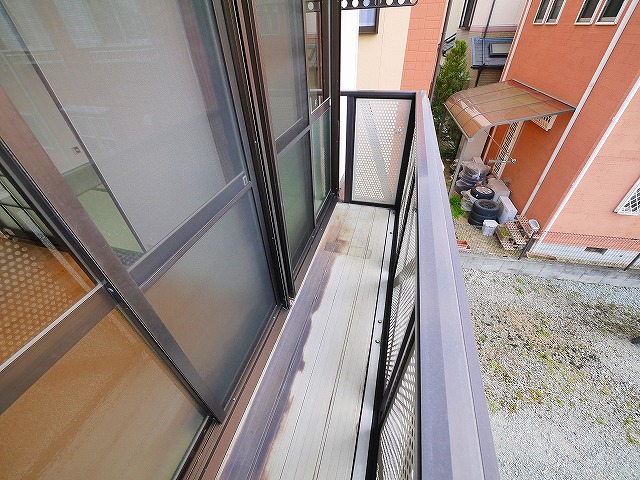 バルコニー　バルコニーがあります