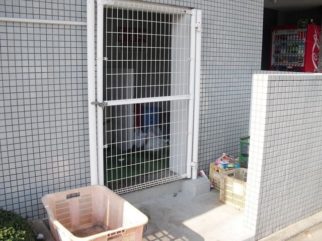 その他共有部分　★敷地内ゴミ置場★