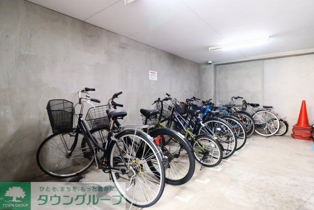 駐車場　駐輪場