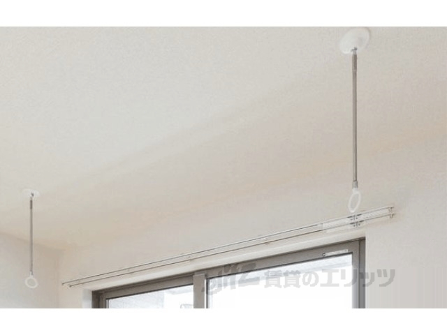 居室・リビング　物干し