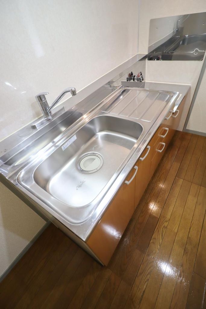 キッチン　リフォーム前のお写真です