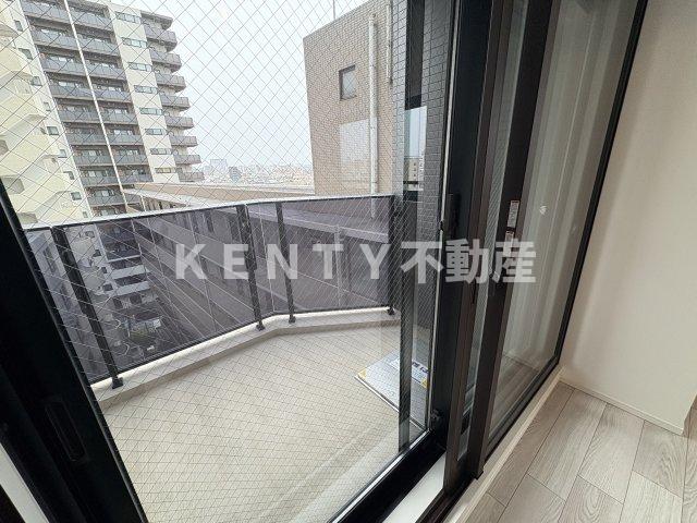 バルコニー　陽当たり良好なバルコニーです