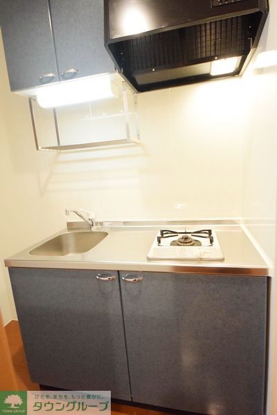 キッチン　作業しやすい広めなキッチン