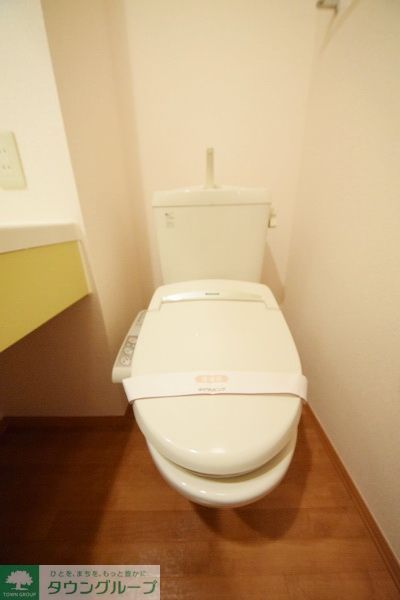 トイレ　トイレ