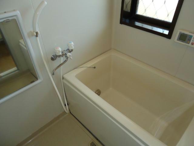 バス・シャワールーム　別部屋参考写真