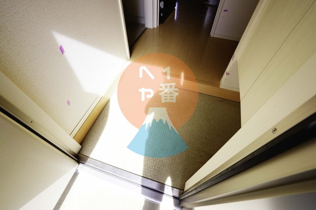 玄関　玄関です　※参考写真です