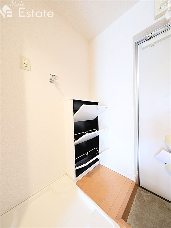 その他　同仕様内装