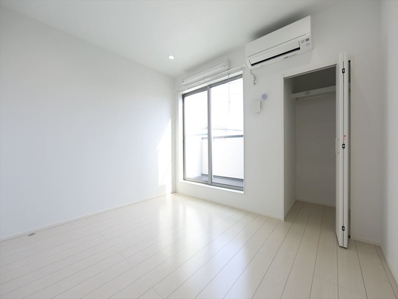 居室・リビング　洋室6.2帖　クローゼット　エアコン付