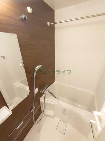 バス・シャワールーム　別部屋の参考写真になります。