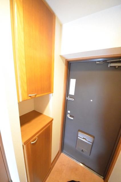 玄関　★お部屋探しは株式会社タウンハウジング東京まで★