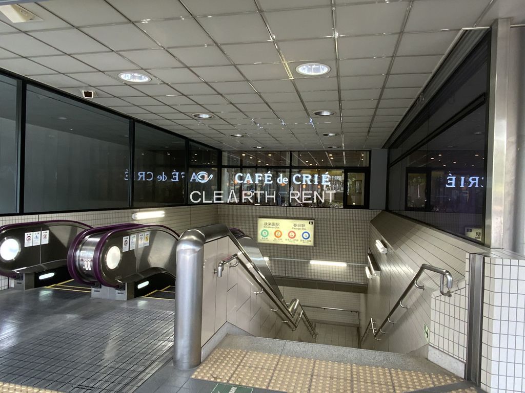 飲食店　カフェ・ド・クリエ文京シビックセンター店（飲食店）まで417m