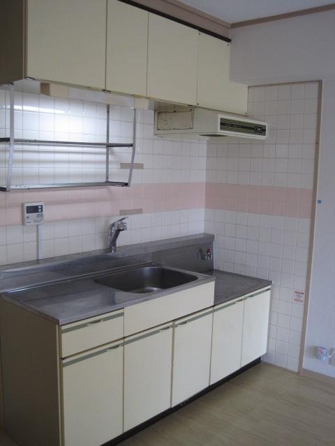 キッチン　物件の画像4