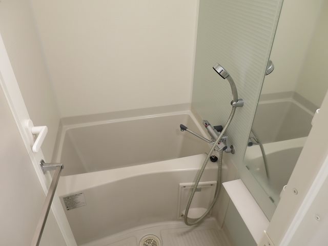 バス・シャワールーム　風呂